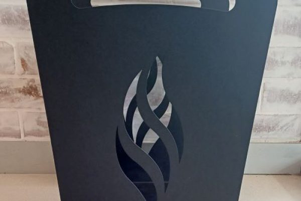 481558109jpg